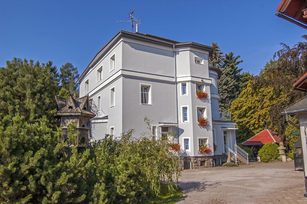 Pension Trautenberk Studenec Exteriör bild